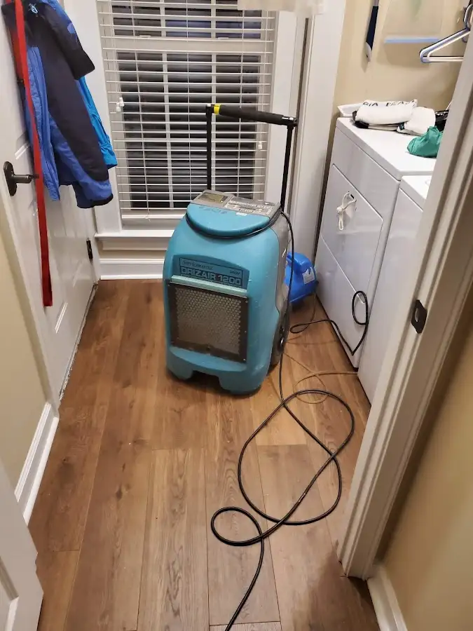 Commercial dehumidifier deployed for Crawl Space Restoration in Pembroke Park